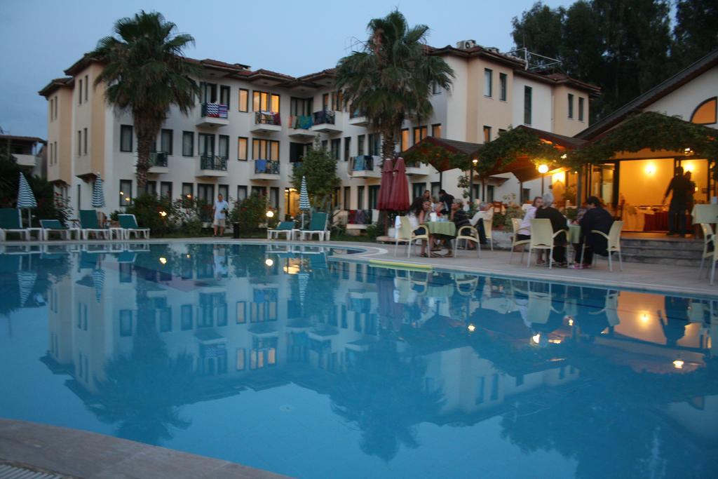 Bezay Hotel Fethiye Exterior photo
